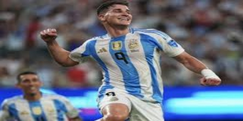 蓝月光辉：阿尔瓦雷斯的曼城传奇-球速体育