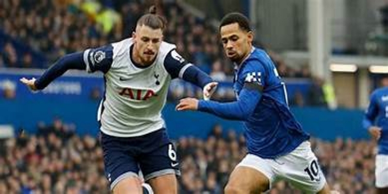 波切蒂诺对球员成长的深远影响-球速体育